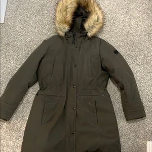 Mid length winter coat